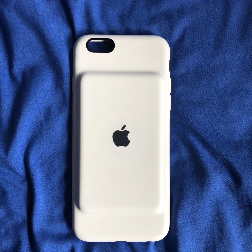 Official iPhone 6s battery case